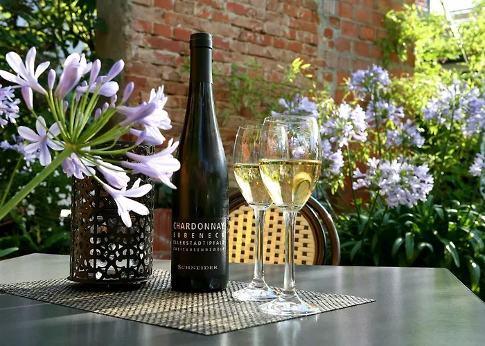 Nigel Restaurant & Im Wendland Отель