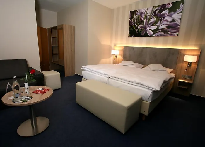 Отель Nigel Restaurant & Im Wendland 3*